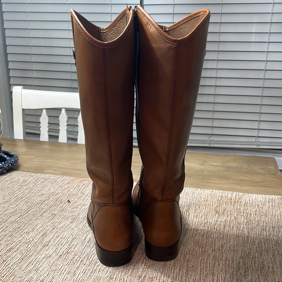 Marissa Frye Boots -  Size 7 - BARELY WORN - Picture 4 of 9